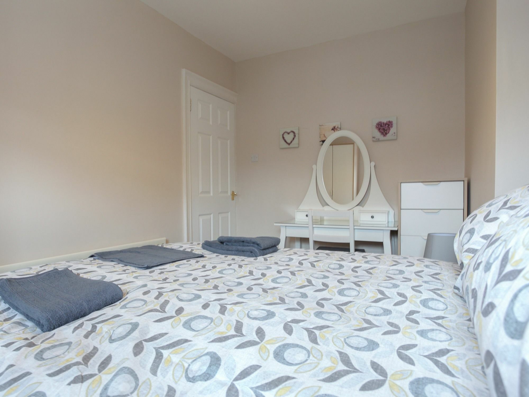 Kingston Serviced Accommodation - Donegall Avenue Belfast Ngoại thất bức ảnh